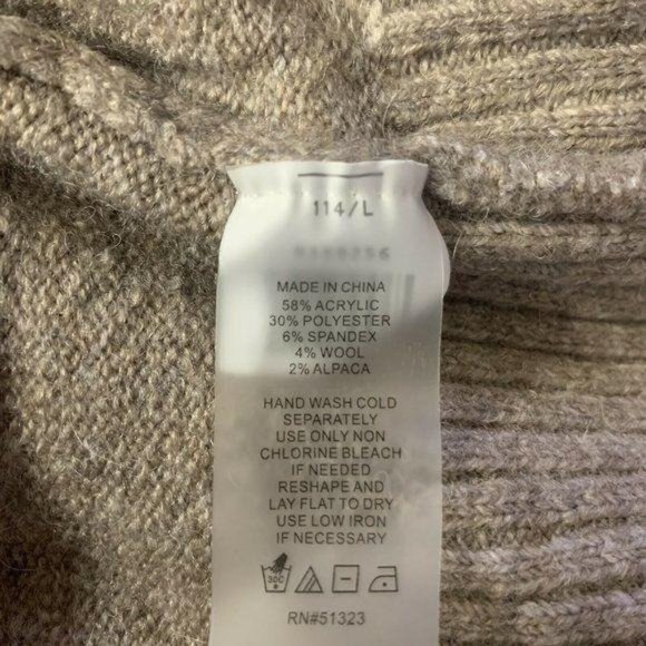 Vince Camuto Cabin Long Mutton Sleeve Mock Sweater - Picture 12 of 12